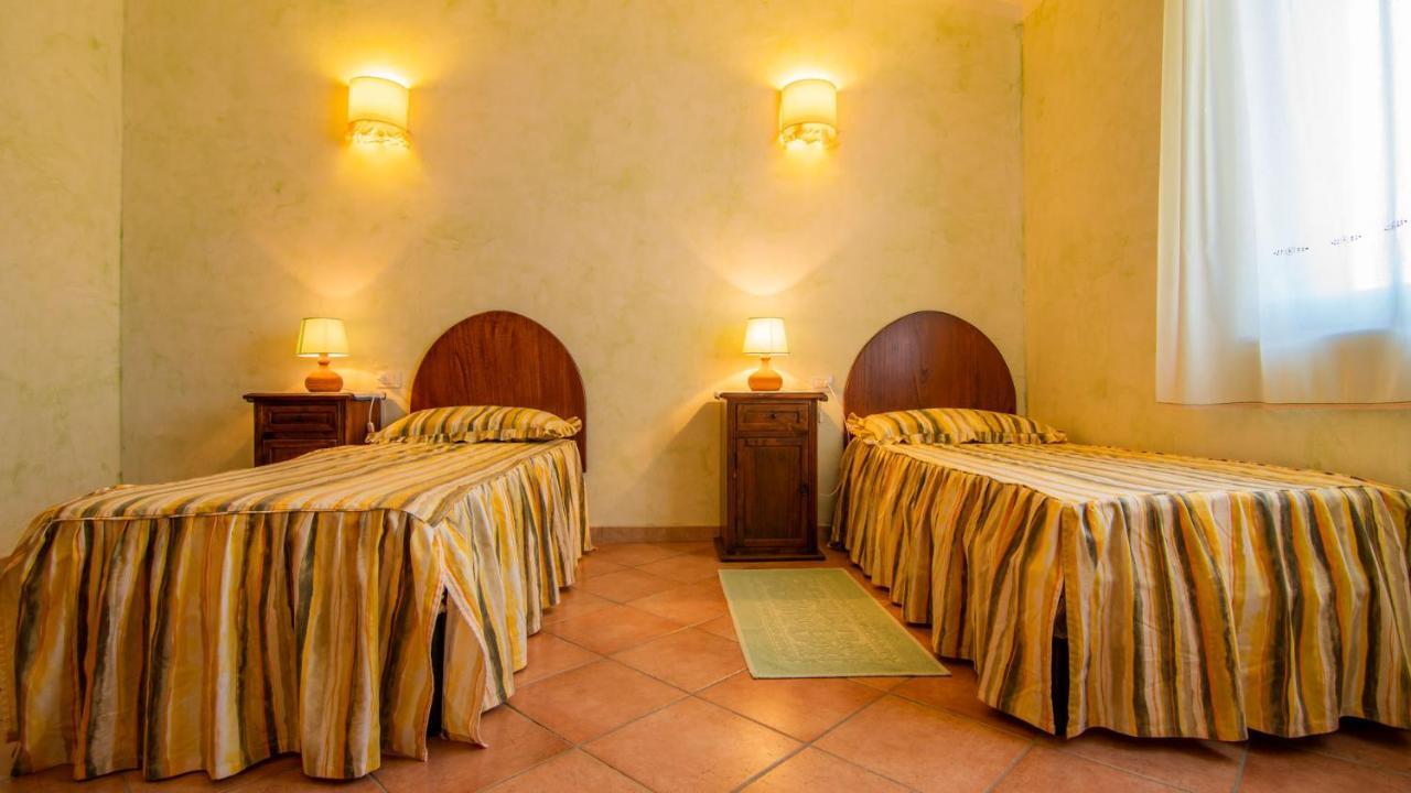 Agriturismo Carrucana Martis Εξωτερικό φωτογραφία