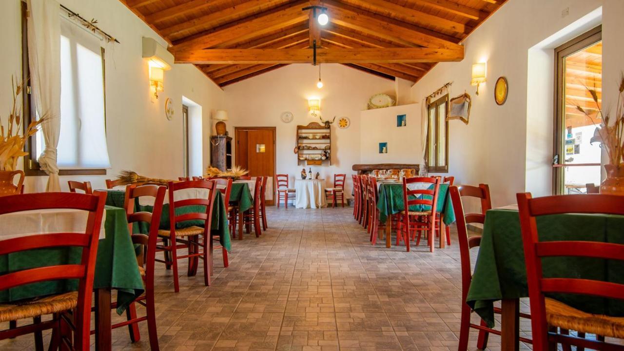 Agriturismo Carrucana Martis Εξωτερικό φωτογραφία